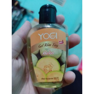 Nước rửa tay khô