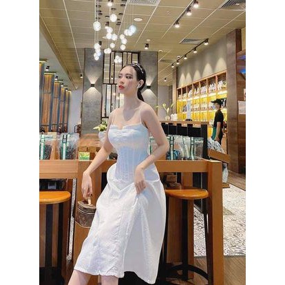 Đầm trắng Vikirin, size S