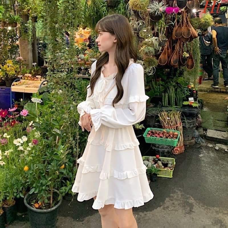 Váy xoè tay dài ba tầng HT12