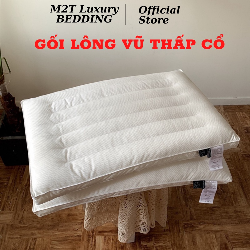 Gối lông vũ nhân tạo thấp cổ M2T BEDDING phù hợp với người nhu cầu gối thấp và độ cứng cố định độ cao 5cm