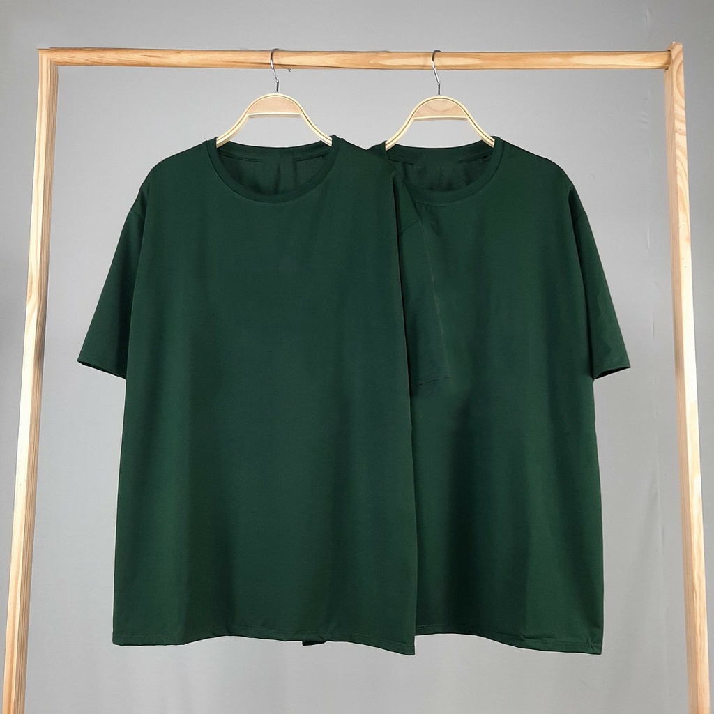 Áo thun tay lỡ Xanh lá đậm trơn hót trend HARIQUEEN - Áo phông nam nữ unisex xanh két form rộng 65kg