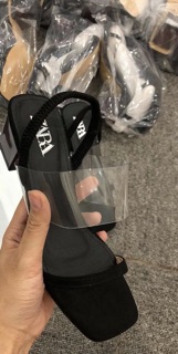 Sandal quai trong đế đỏ