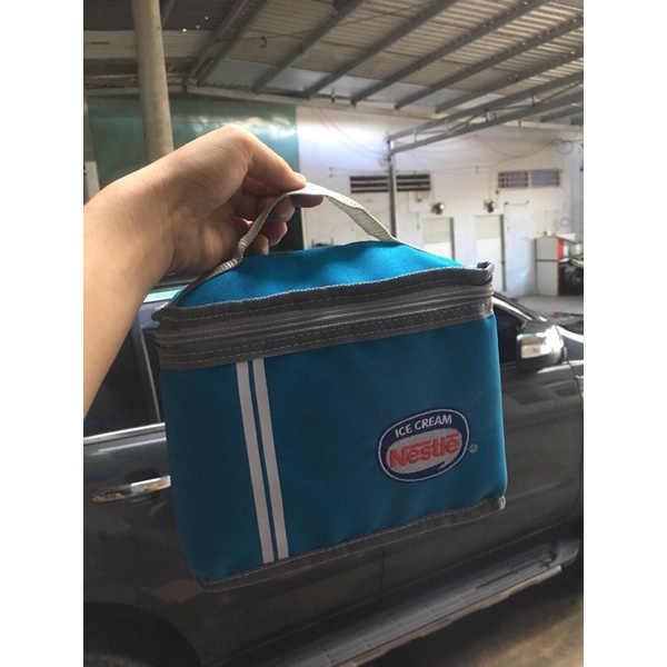 Túi giữ nhiệt Nestle