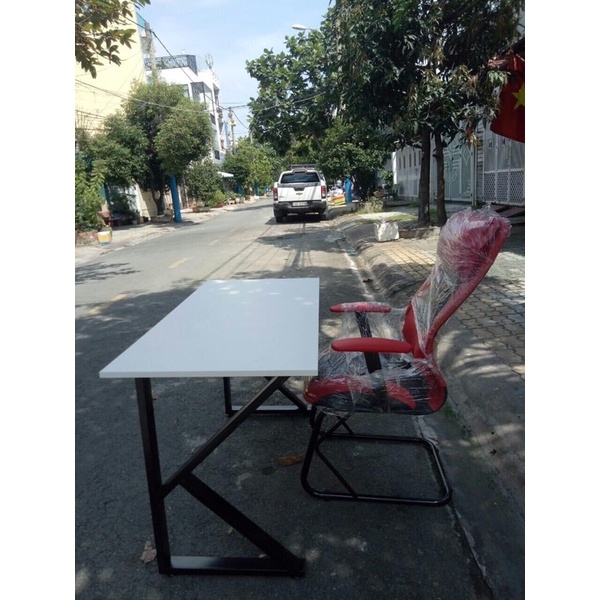 Ghế Chân Quỳ Gaming