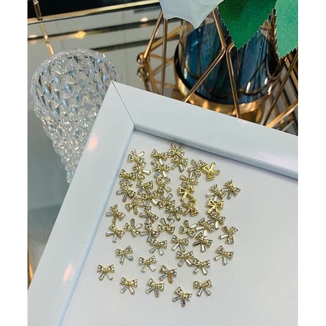 Phụ kiện đính móng