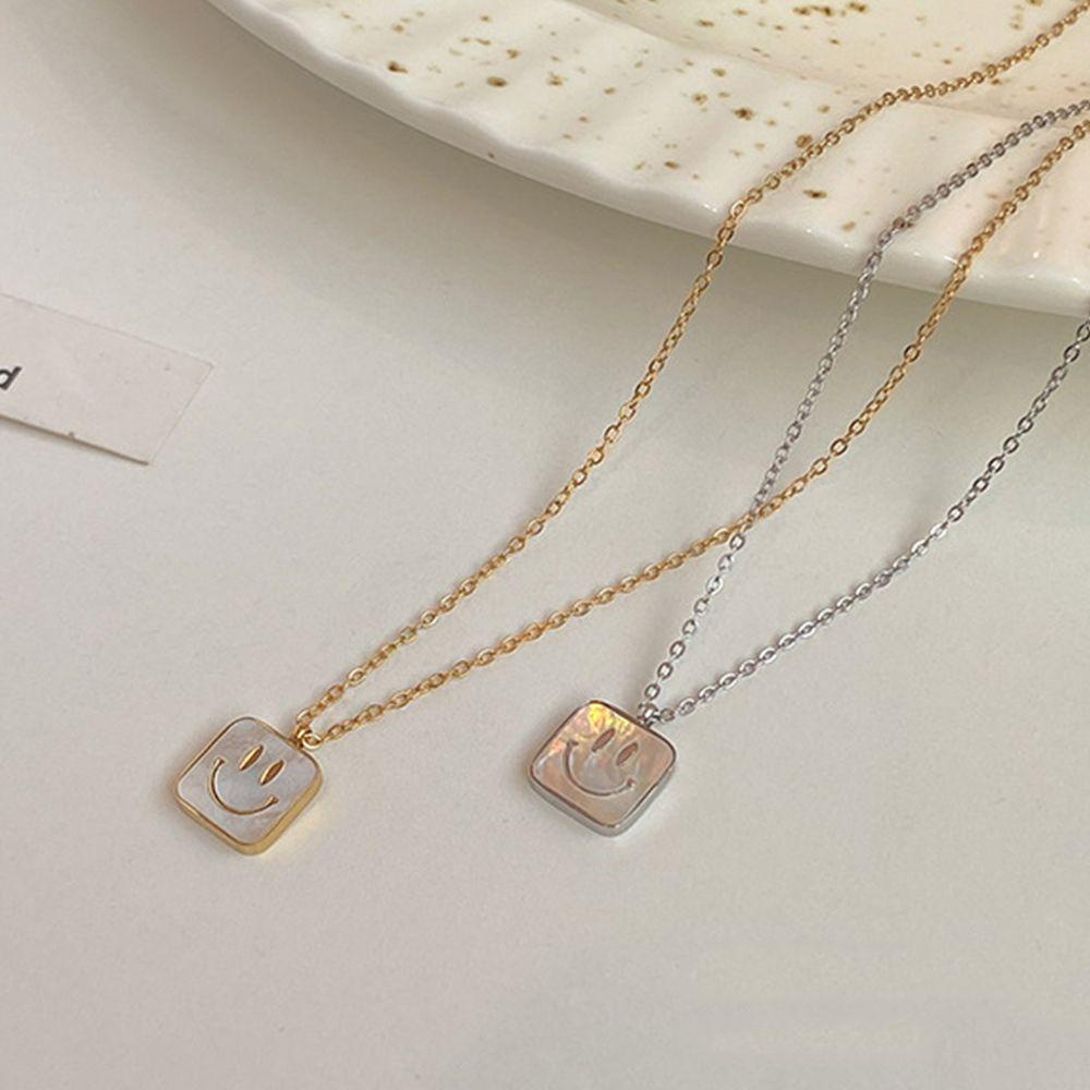 Vòng cổ Mặt Vỏ Sò Tự Nhiên Sang Trọng Thời Trang