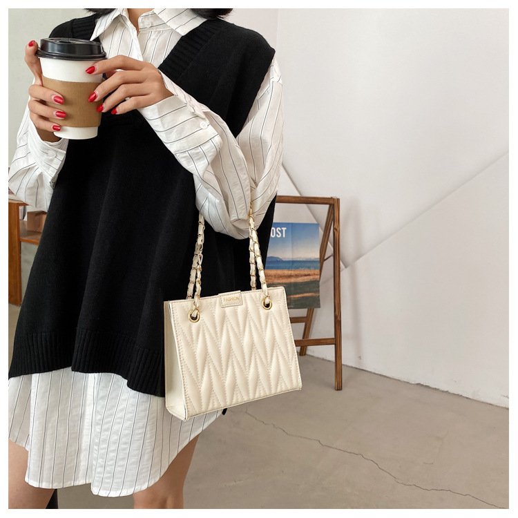 Túi Xách Nữ  JASMIN NOIR Họa Tiết Caro Nữ Tính Hợp Thời Trang