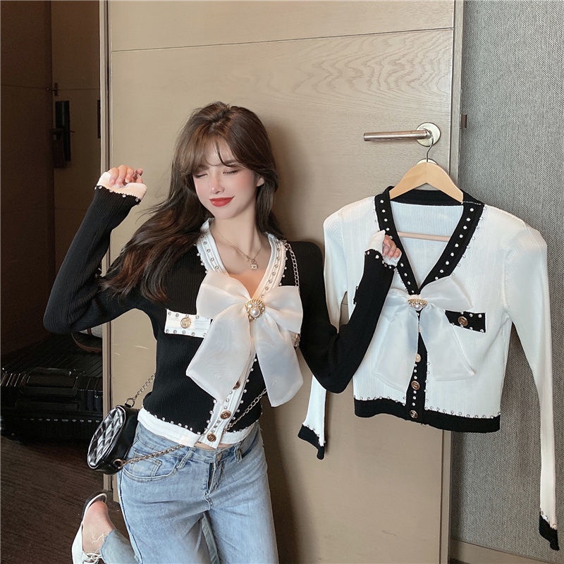 Áo sweater IELGY mỏng tay dài gắn nơ đính kim cương hương thơm nhỏ