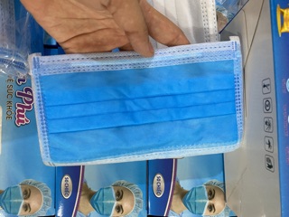 HỘP KHẨU TRANG Y TẾ 4 LỚP