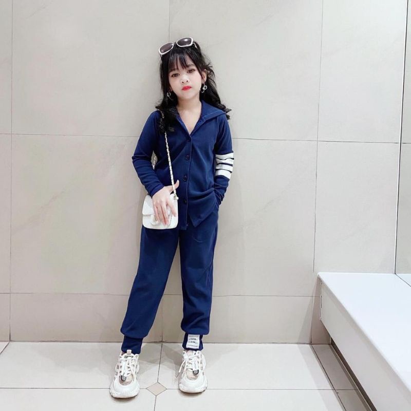 Bộ quần áo thu đông dáng thể thao năng động bé gái