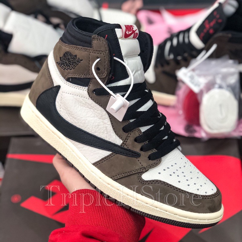 [TripleHStore] Giày Air Jordan 1 High x Travis Scott - Phiên Bản TiêuChuẩn
