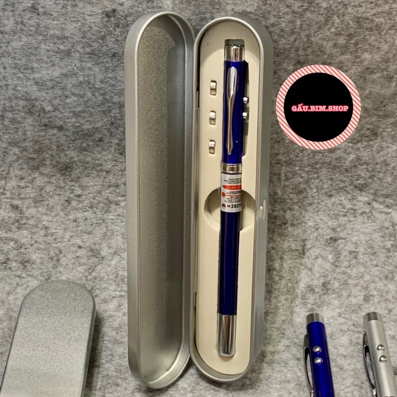 Bút chỉ bảng, bút thuyết trình có đèn laser