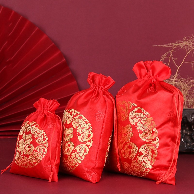 Túi rút dây may mắn màu đỏ phong cách Trung Hoa đựng kẹo/quà tặng dịp năm mới