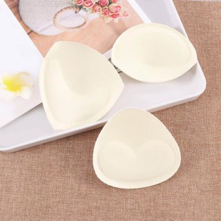 Mút xốp nâng ngực tam giác