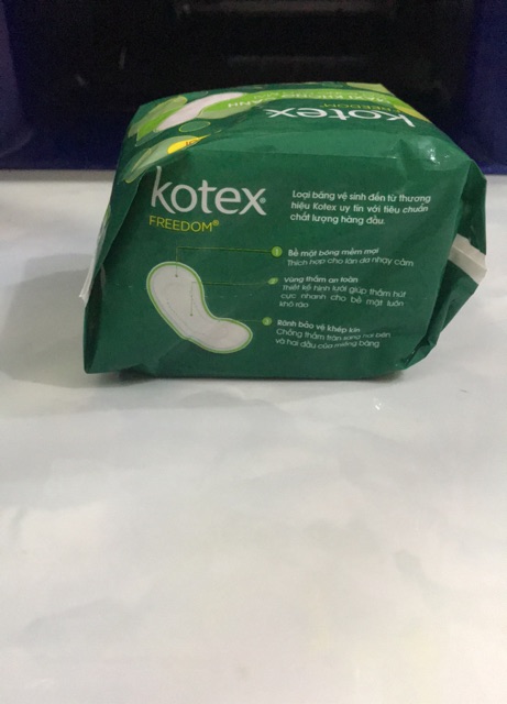 Băng vệ sinh Kotex Freedom Maxi không cánh 8M