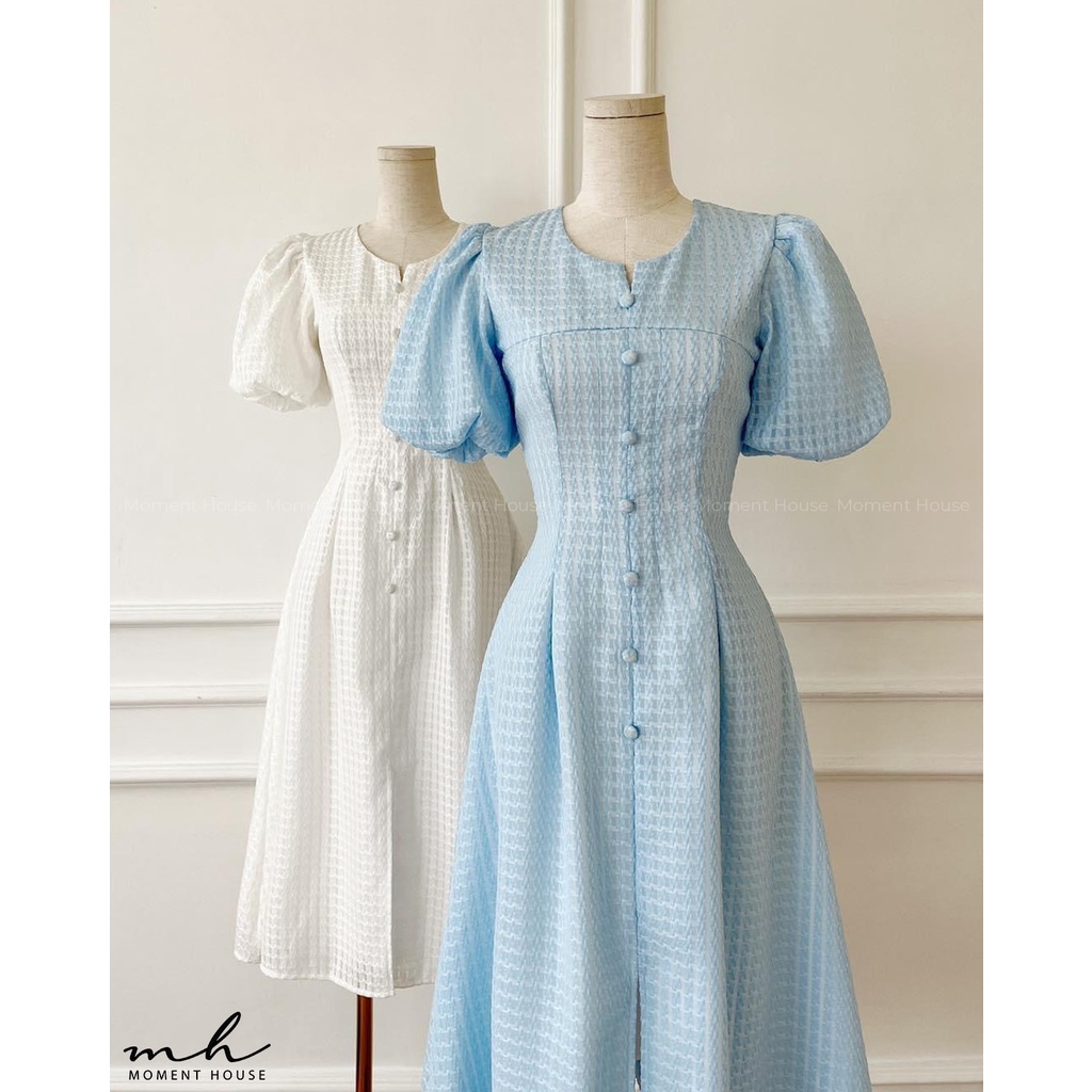 Đầm sợi thêu tay ngắn dáng dài xòe bồng phối nút bọc, hàng thiết kế may 2 lớp dày dặn, form lên chuẩn như hình (BOA)