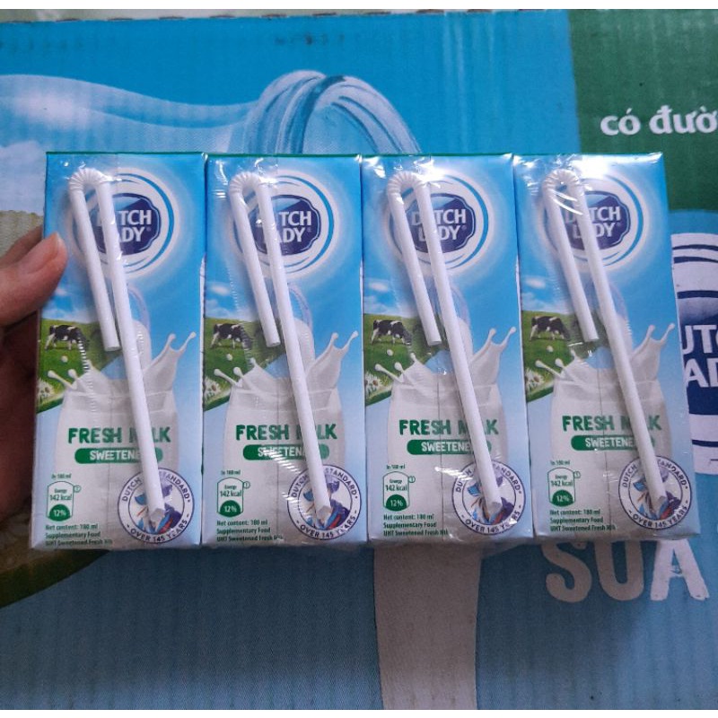 Sữa tươi tiệt trùng có đường Duct Lady (cô gái Hà Lan) lốc 4 hộp 180 ml