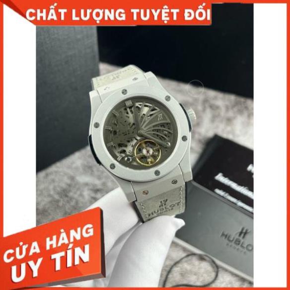 Đồng hồ cơ nam chạy cơ mặt kiểu quân đội Hublot dây da size 42mm.