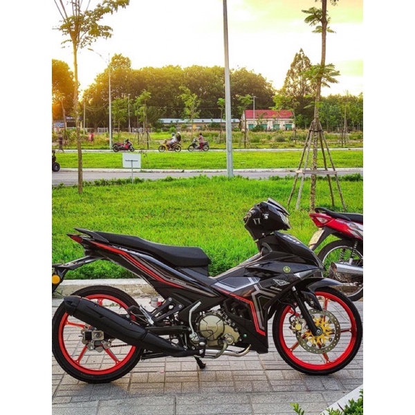 ( Quí khách vui lòng mang ra tiệm cho thợ dán ) Tem exciter 150 2021