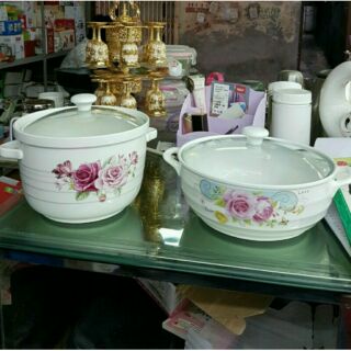 Âu sứ cao cấp nắp kính