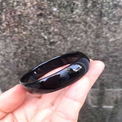 VÒNG TAY BẢN LIỀN VUÔNG MÀU ĐEN CÓ NI TỪ 50-60