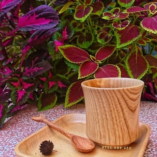 Cốc gỗ tần bì dáng ôm tay độc lạ dùng hàng ngày - Quà tặng đồ gỗ