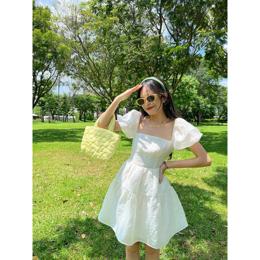 Đầm tay phồng thắt nơ sau BOW-BACK DRESS