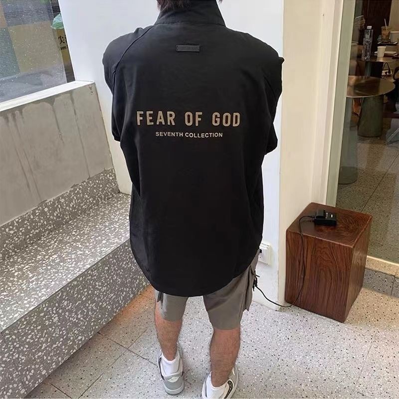 Áo Khoác Essentials FOG 7th SS2022, Fear Of God Essentials Jacket, dạng vải gió, màu đen BapeVN