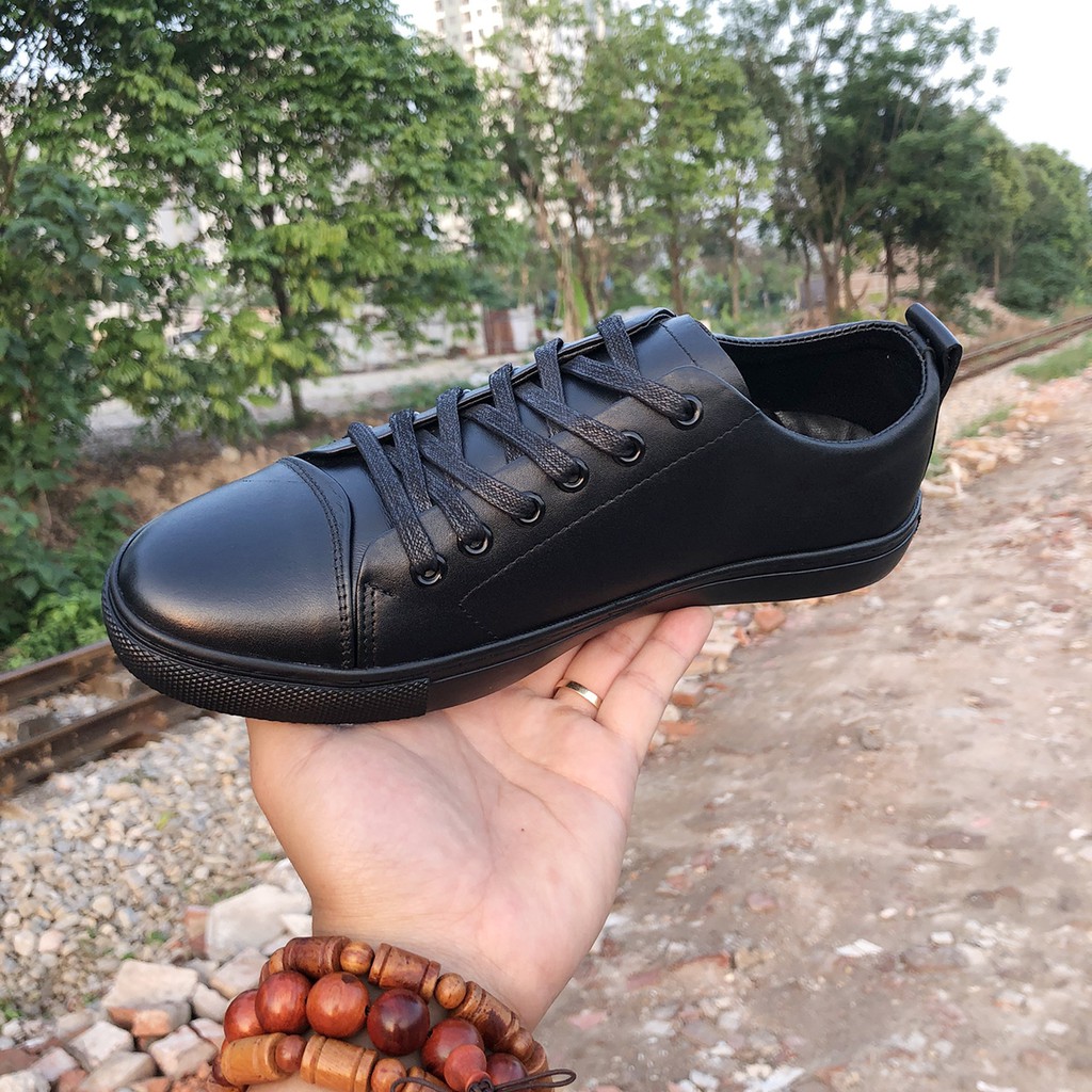 Giày Da Nam Đẹp Giá Rẻ Z10 Đen Trơn  - Giày Da Bò Nam Buộc Dây Trẻ Trung Bảo Hành 12 Tháng | BigBuy360 - bigbuy360.vn