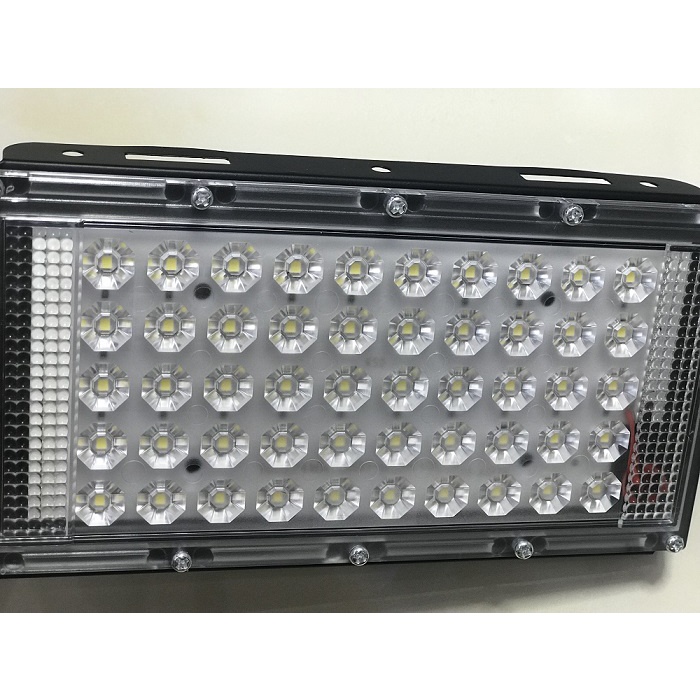 Đèn led pha 50W , 100W DC 12V sáng trắng