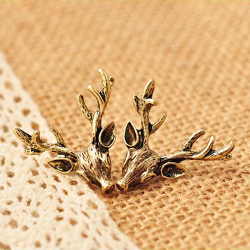 Đôi Bông Tai Hình Con Nai Đính Đá Thời Trang Cho Nữ