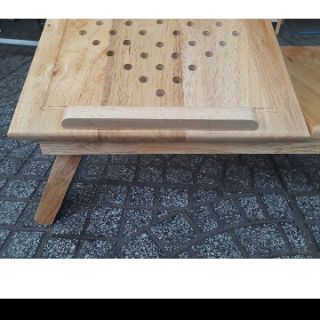 Bàn laptop