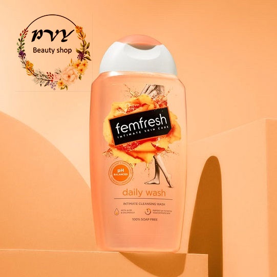 Dung dịch vệ sinh phụ nữ Femfresh Daily Intimate Wash, Chiết Xuất Thiên Nhiên Dịu Nhẹ, Dưỡng Ẩm, Kháng Viêm 250ml (UK)