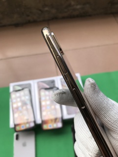 Mô hình iphone XS Max 1:1