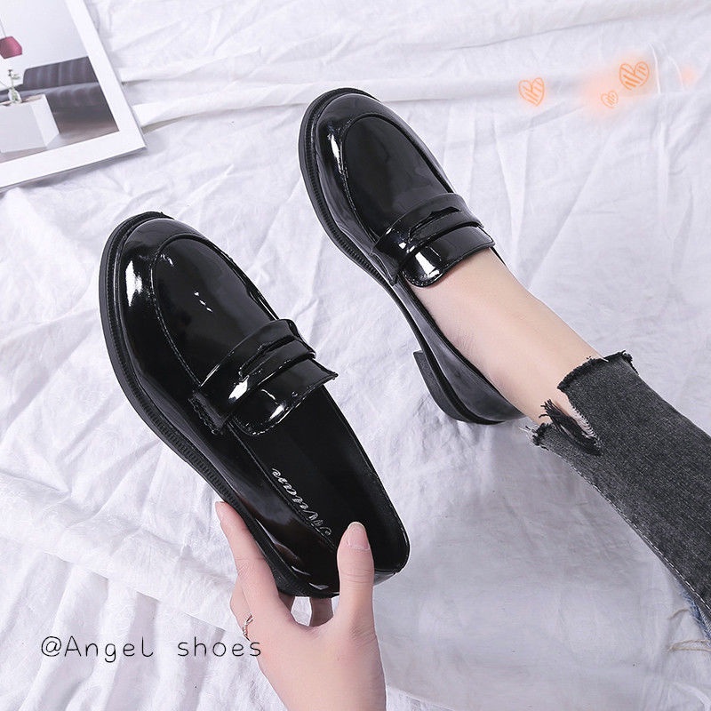 Dép nữ sục bata đạp gót đế bánh mì phong cách tiểu thư siêu đẹp trong niche, thời trang big size