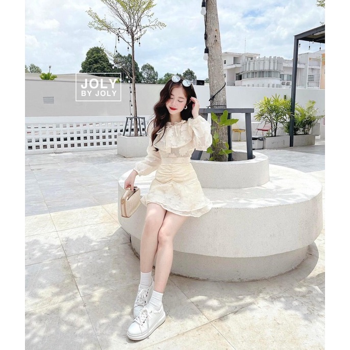 Set áo nude hoa nổi bo chun vai + chân váy