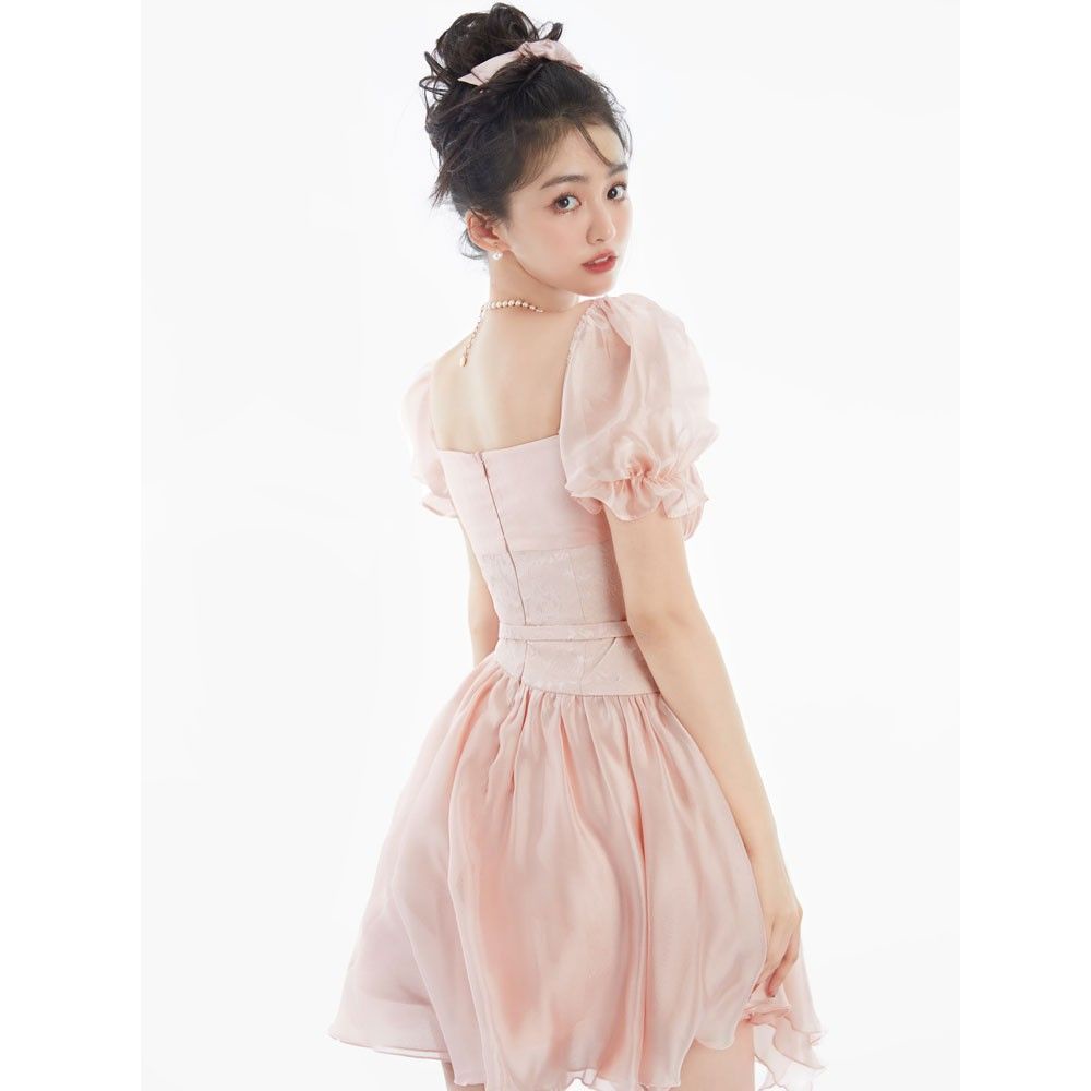 Đầm Công Chúa Cổ Vuông Tay Phồng Cột Dây Kiểu Pháp Thời Trang Mùa Hè 2022