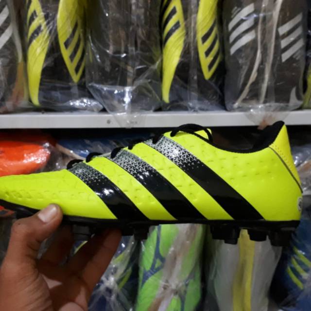 Giày Thể Thao Adidas Ace Made In Việt Nam Cá Tính