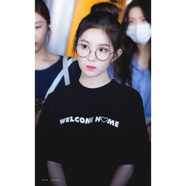 Áo Thun Giống Irene Redvelvet Kpop Welcom Home