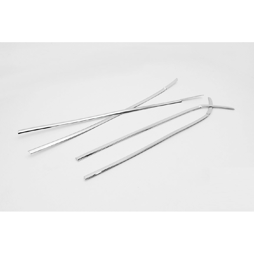 Nẹp chân kính Mazda 2 2015-2020 hàng Hàn Quốc