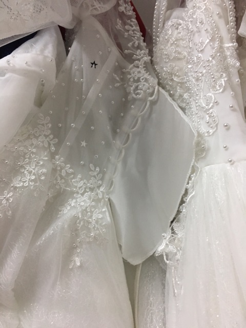 Dây rút- miếng lót váy cưới