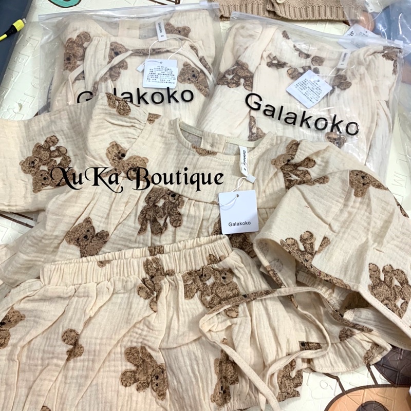 Bộ Quần Áo Dài Tay Kèm Mũ Bé Gái 0-2 Tuổi Hình Gấu Vải Đũi Galakoko Chính Hãng Style Hàn Quốc Cực Đẹp