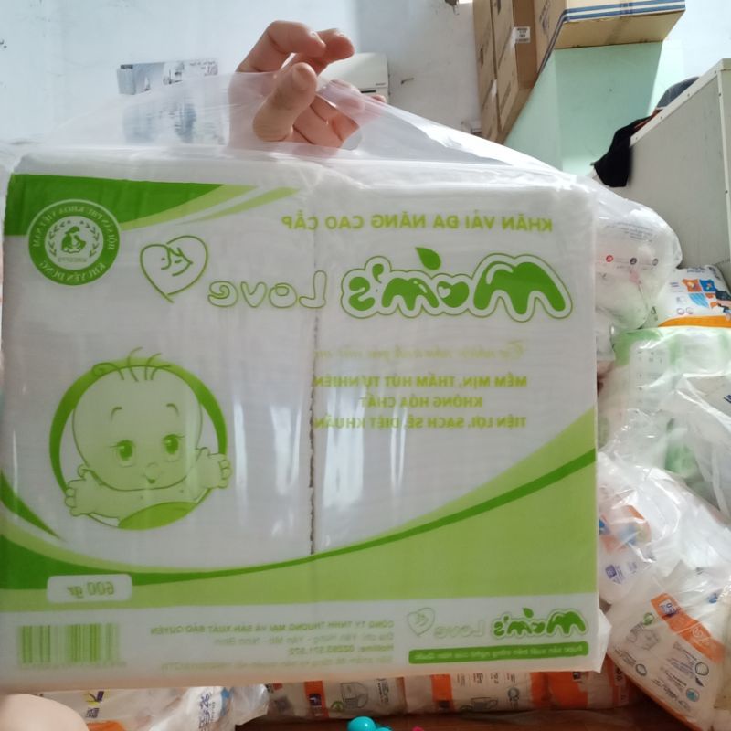 Khăn vải khô/ Giấy khô đa năng cao cấp Mom's Love thấm hút tự nhiên, an toàn cho bé loại 300gr và 600gr