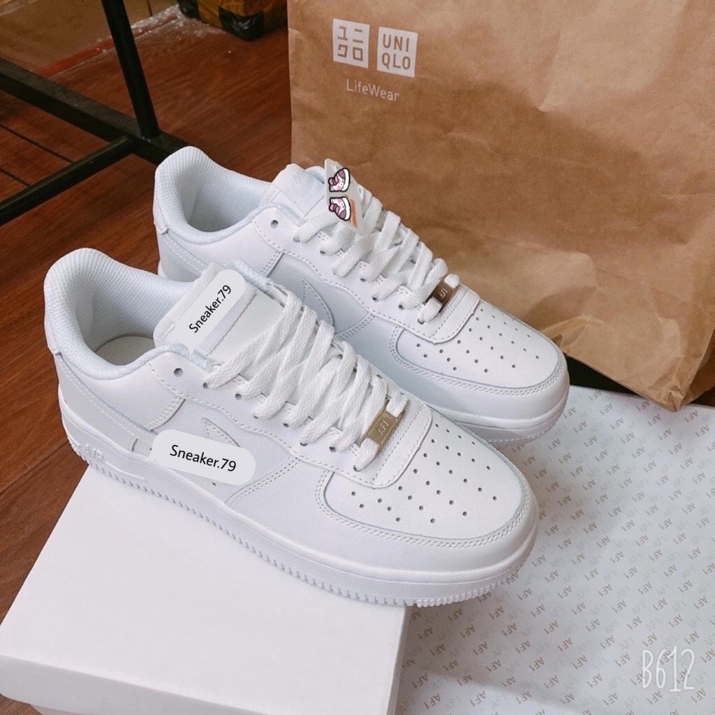 Giày sneaker màu trắng air force one sịn sò siêu hót | BigBuy360 - bigbuy360.vn