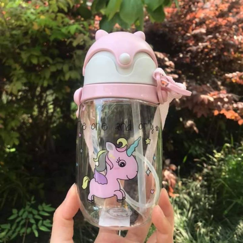 Minchun123: Bình nước cho bé có ống hút và dây đeo 280ml, bình nước nhựa, đồ dùng cho bé