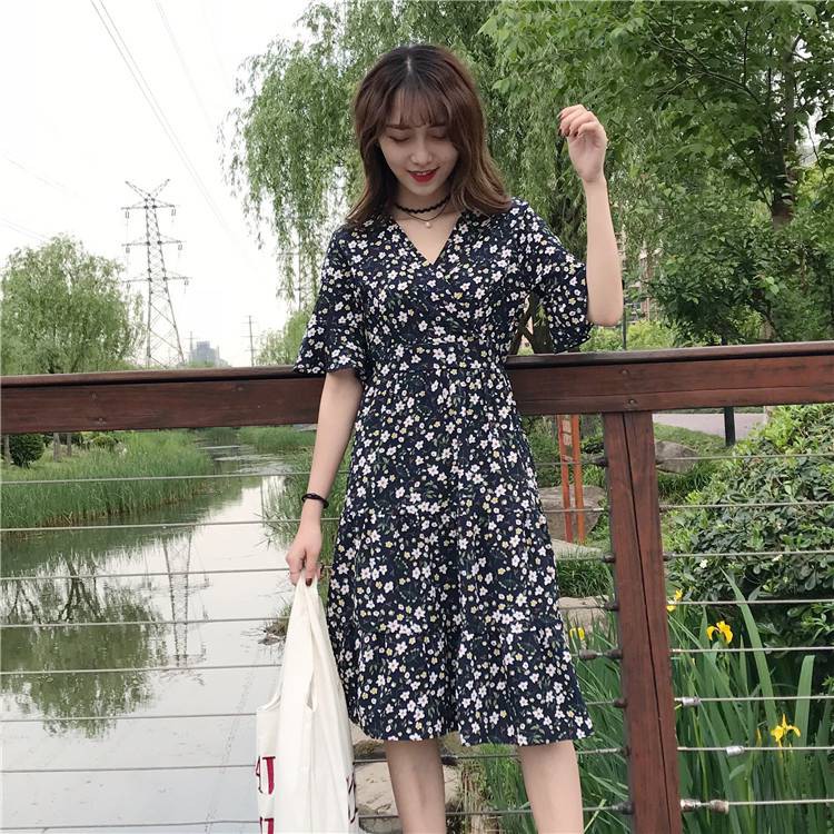 Đầm Nữ Ngắn Tay Cổ Chữ V In Hoa Thời Trang | BigBuy360 - bigbuy360.vn