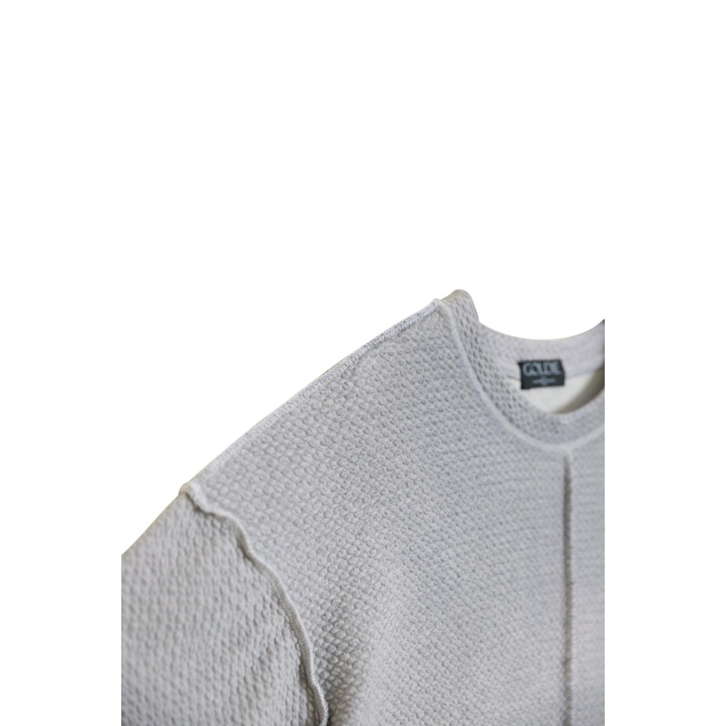 Áo thun xốp 'GOLDIE EMBOSSED OVERSIZED' 100% cotton nhuộm xám | BigBuy360 - bigbuy360.vn