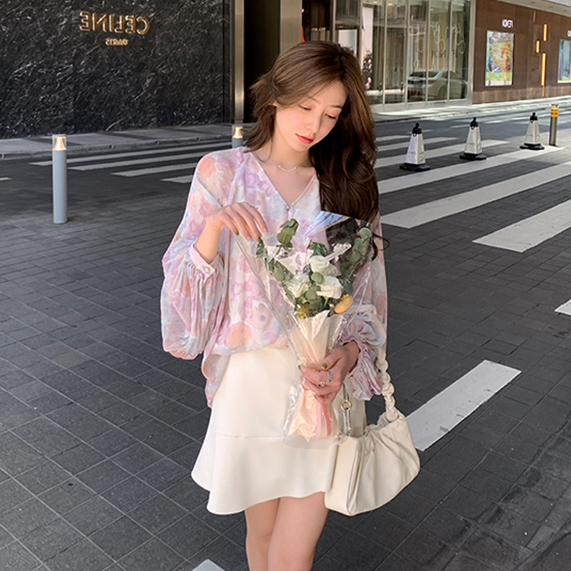 Áo Sơ Mi Voan Tay Dài Phồng Cổ Chữ V Phong Cách Hàn Quốc Cho Nữ