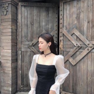 ĐẦM TIỂU THƯ PHỐI REN CAO CẤP