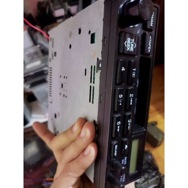 Đầu Radio & Tape Huyndai loại 1 Din